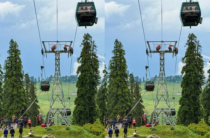 Jammu and Kashmir Tourists Safely Rescued from Gulmarg Gondola Crisis